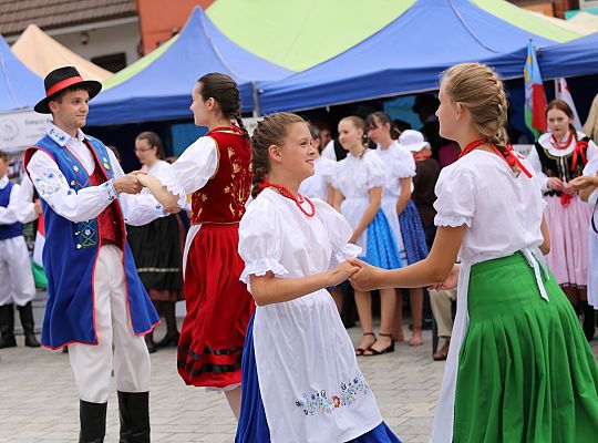 Muzyka Regionów 2023 - Integracja Kultur poprzez Tańce i Muzykę!