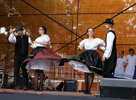 Muzyka Regionów 2023 - Integracja Kultur poprzez Tańce i Muzykę!