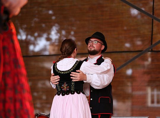 Muzyka Regionów 2023 - Integracja Kultur poprzez Tańce i Muzykę!