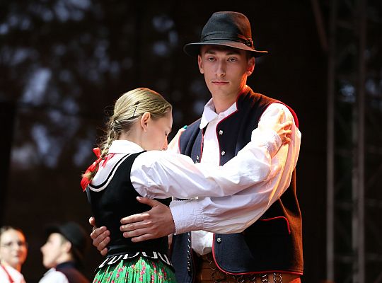 Muzyka Regionów 2023 - Integracja Kultur poprzez Tańce i Muzykę!