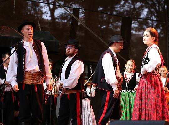 Muzyka Regionów 2023 - Integracja Kultur poprzez Tańce i Muzykę!