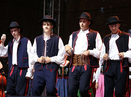 Muzyka Regionów 2023 - Integracja Kultur poprzez Tańce i Muzykę!