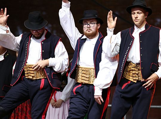 Muzyka Regionów 2023 - Integracja Kultur poprzez Tańce i Muzykę!