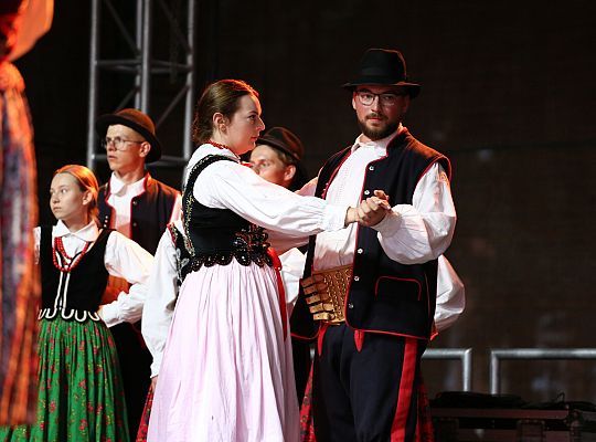 Muzyka Regionów 2023 - Integracja Kultur poprzez Tańce i Muzykę!