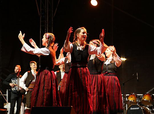 Muzyka Regionów 2023 - Integracja Kultur poprzez Tańce i Muzykę!