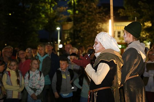 Spacer z Duchami Krzyżaków