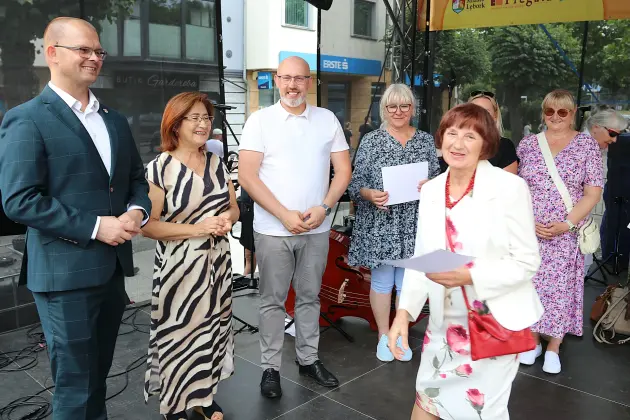 Lębork w detalu - finał pleneru malarskiego Stowarzyszenia TAK na Jarmarku św. Jakuba