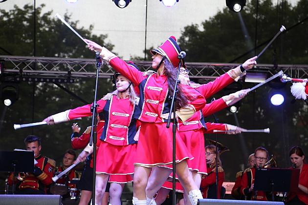 JARMARK 2016