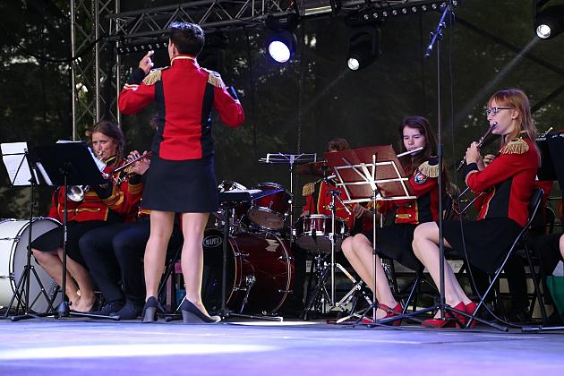 JARMARK 2016
