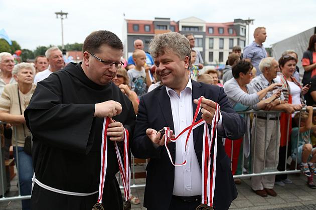 JARMARK 2016